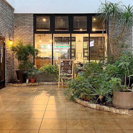 Backpacker 41 Hostel - Тайджун Екстериор снимка