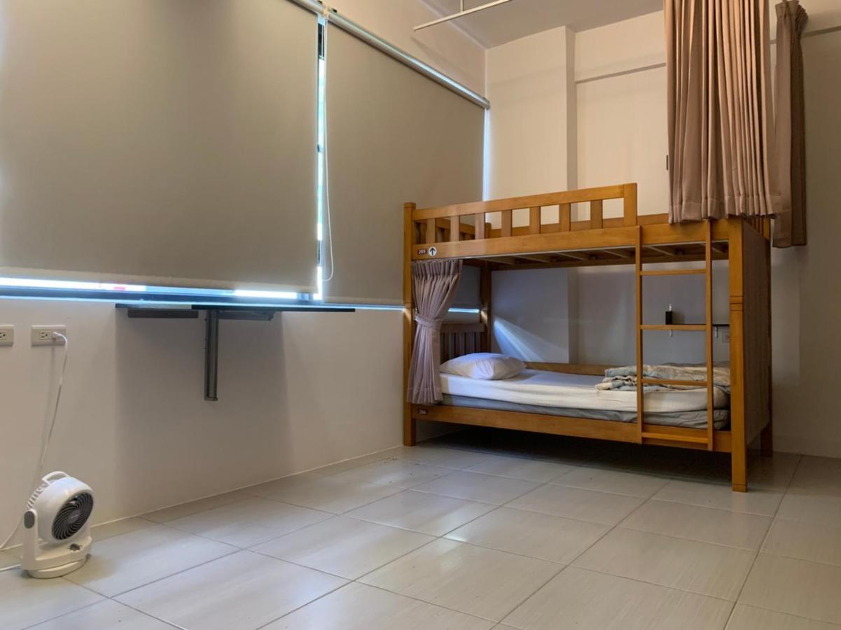 Backpacker 41 Hostel - Тайджун Екстериор снимка